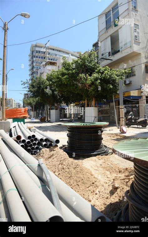 Construction of the Light Rail Purple line on Ben Yehuda street in Tel ...