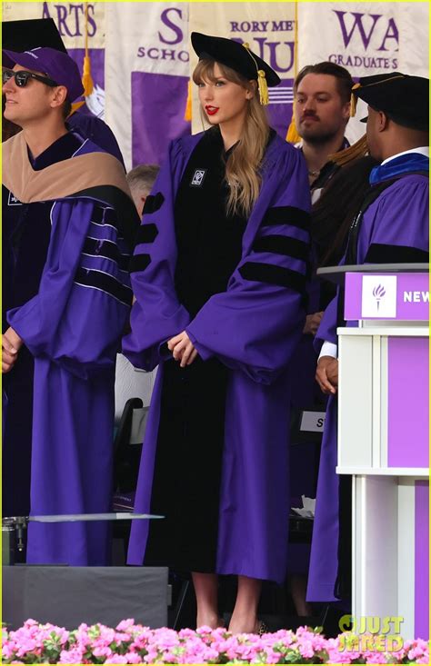 Taylor Swift References Some of Her Songs During NYU Commencement ...