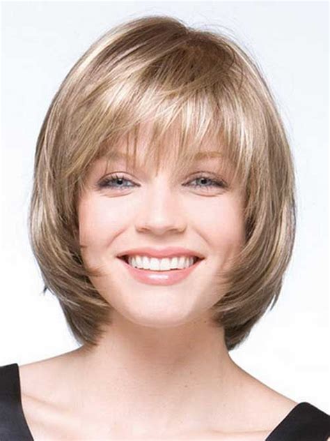 Short Layered Hair Round Face