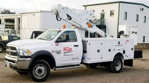 FOR RENT 35′ – 40′ Bucket Trucks | Underbridge and Aerial Access Equipment Rentals | McClain ...