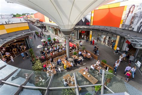 Shopping Center - Sulzbach - Deutsche EuroShop