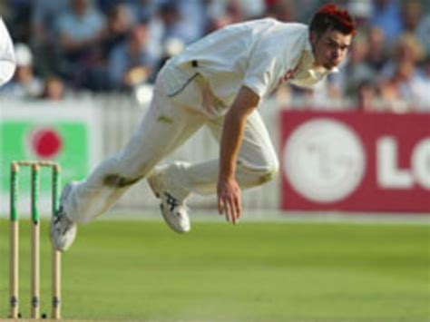 James Anderson bowling, Eng v SA, 3rd Test, Trent Bridge, August 16, 2003 | ESPNcricinfo.com