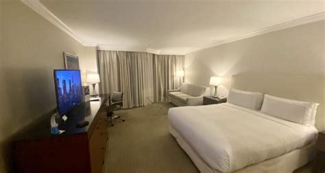 Universal Hollywood hotel room tour & review: Hilton Universal City ...