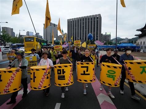 Protest held against Japanese plans to release water from damaged ...