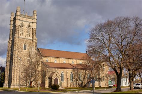 Exterior Pictures – Grace Anglican Church