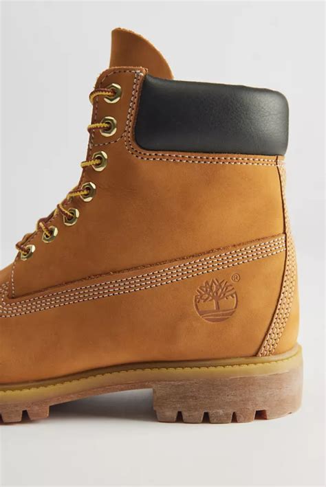 Timberland Classic Work Boot | Urban Outfitters