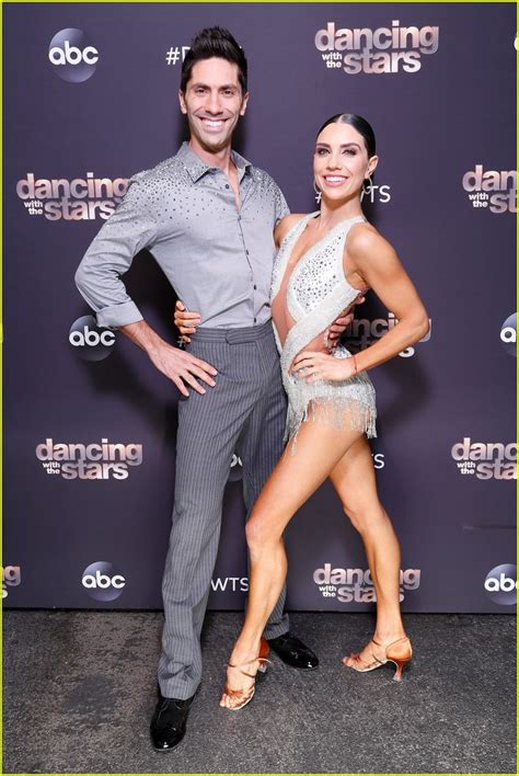 Catfish's Nev Schulman Shaved His Chest for the 'DWTS' Finale - See the ...