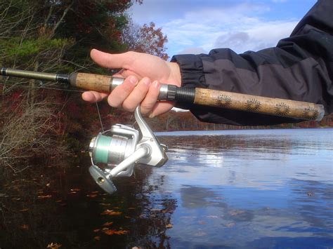 How to Cast a Fishing Rod – Fishing For Beginners