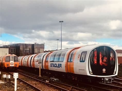 Glasgow's new subway trains have arrived - here's a first look - Glasgow Live Subway Train ...