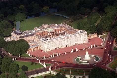 How much did buckingham palace cost to build - kobo building