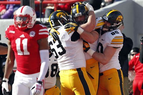 Iowa vs. Nebraska final results: Hawkeyes throttle mistake-prone Huskers, 38-17 - SBNation.com