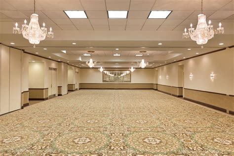 Hilton Garden Inn Fairfax - Fairfax, VA - Wedding Venue