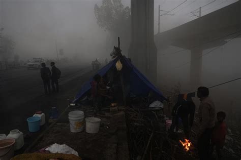 Weather: Winter fog in Ghaziabad