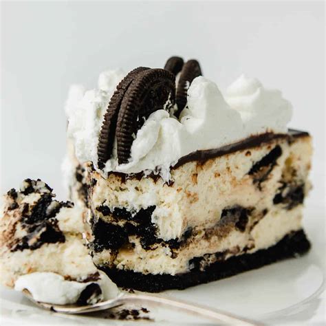 The BEST Oreo Cheesecake Recipe! - Little Spoon Farm