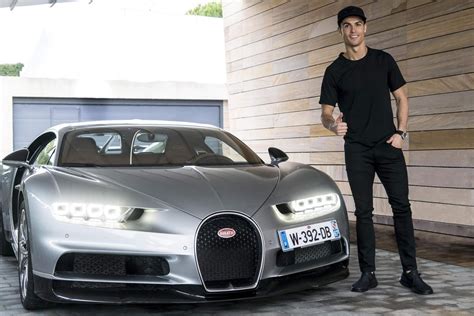 Bugatti Chiron é testado e aprovado por Cristiano Ronaldo