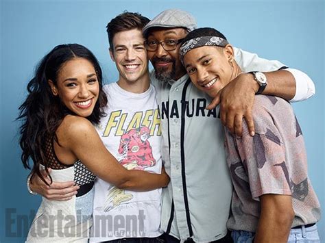 The Flash cast at SDCC! : r/FlashTV