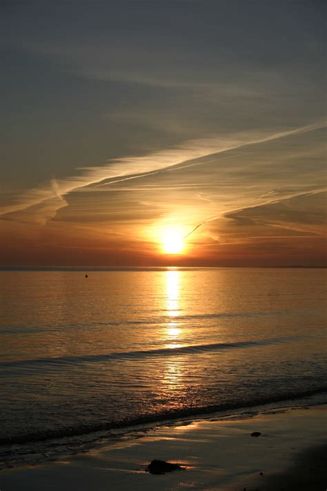 Cleethorpes Sunrise by Subodai on DeviantArt