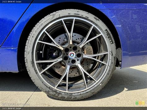 2023 BMW M5 Wheels and Tires | GTCarLot.com