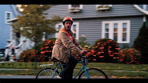 Raleigh Bicycle Of Adam Sandler As Hubie Dubois In Hubie Halloween (2020)