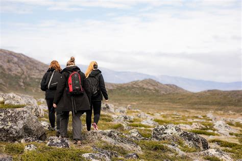 Hiking in Greenland - Greenland Travel EN