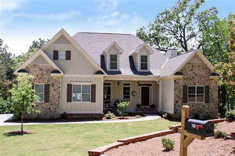 Plan 710244BTZ: Cozy House Plan with Fieldstone Exterior and Angled ...