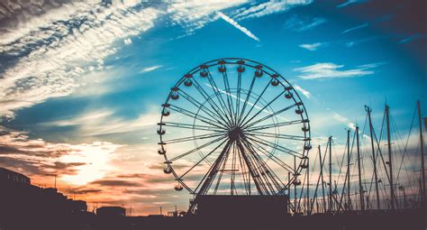 Free Images : ferris wheel, sky, tourist attraction, cloud, landmark, daytime, amusement park ...