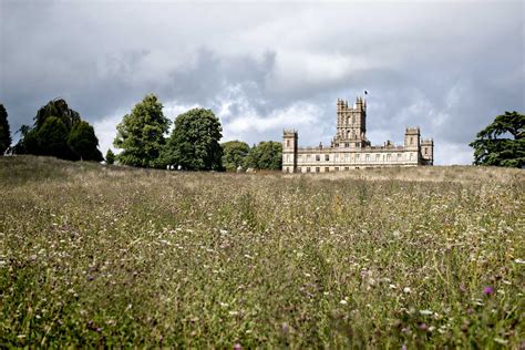 Visiting Highclere Castle with Downton Abbey Fans