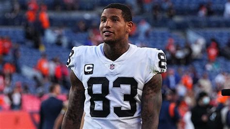 Giants acquire Pro Bowl tight end Darren Waller in blockbuster trade with Raiders: report | Fox News