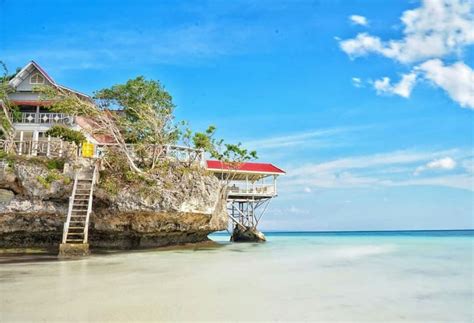 Pantai Tanjung Bira, Sulawesi Selatan | Beautiful beaches, Nature tourism, Beach view