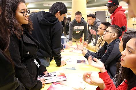 Eisenhower HS Alumni Return to Inspire Future Grads – Aldine ISD