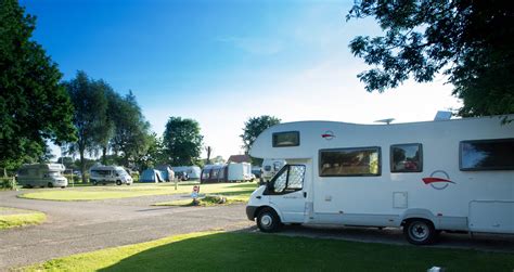 Slingsby - Camping and Caravanning Club Site - The Camping and Caravanning Club