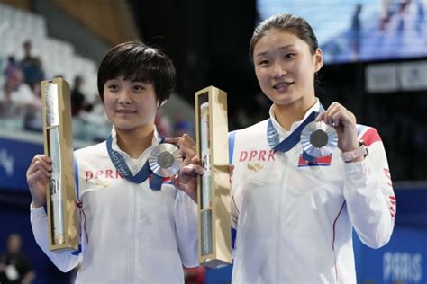 North Korea wins first diving medal ever, as China continues dominance ...