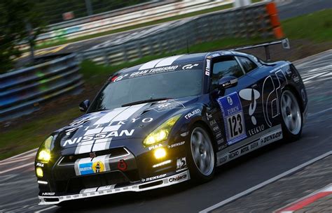 2014 Nissan GT-R NISMO GT3 | Top Speed