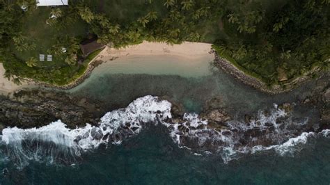 This is How to Get to Secret Beach Oahu Easily - Real Hawaii Tours