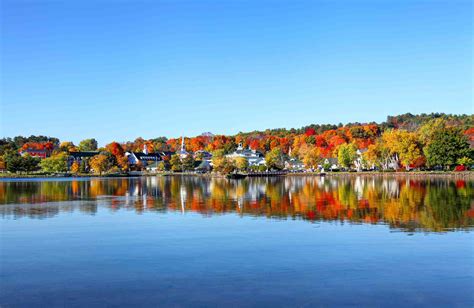 New Hampshire Fall Foliage Driving Tours