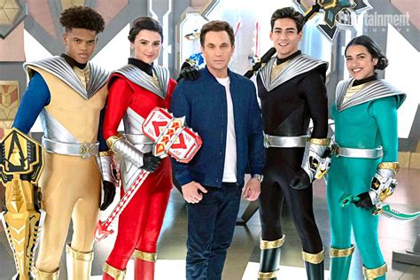 Original Blue Power Ranger rejoins cast: First look at 'Cosmic Fury'