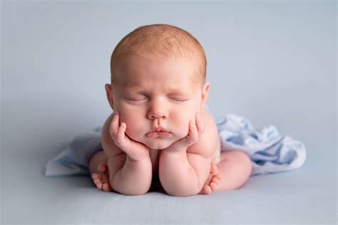 14 Newborn Photography Ideas for Your Little Ones