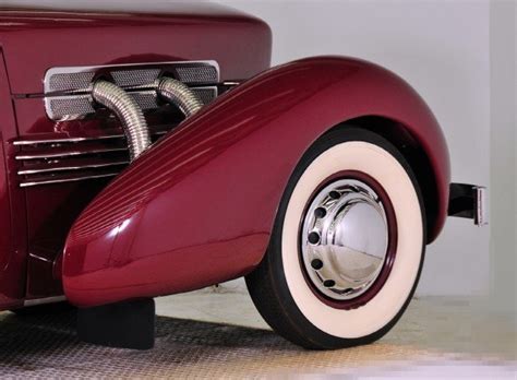 1937 Cord | Volo Museum