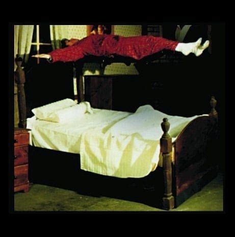 FRN602- Exorcist Bed ⋆ Scare Factory