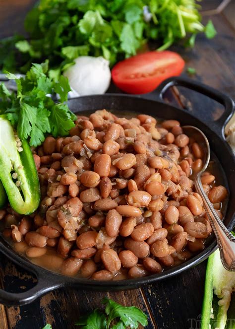 Mexican-Style Canned Pinto Beans – UnomAstaQuizA