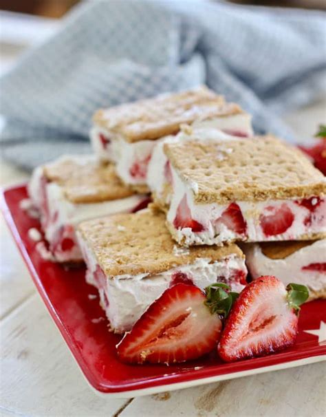 Skinny Strawberry Frozen Yogurt Treats - Laughing Spatula