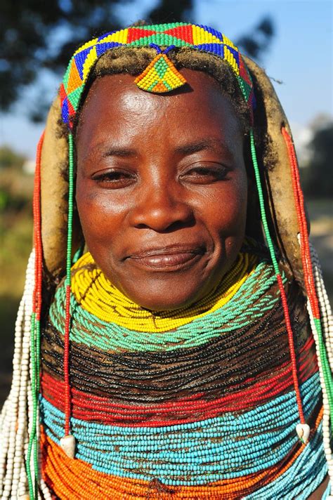 mumuhuila woman | African people, Beauty around the world, Tribal people