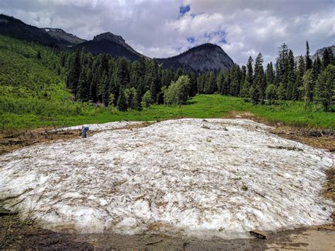 Emerald Lake With Kids: Yoho National Park - Grazy Goat