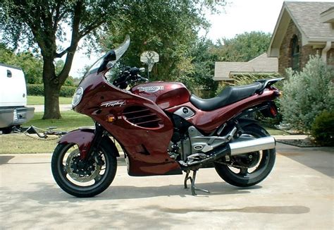 2001 Triumph Trophy 1200 - Moto.ZombDrive.COM