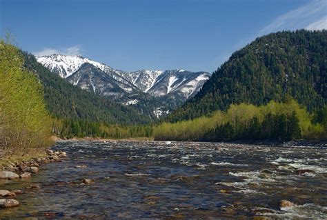 Snezhnaya: the River with the Most Siberian Name