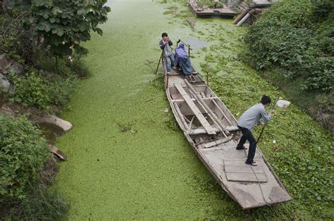 Pictorial Essay: China stinks. No … really, China STINKS!! – The ...