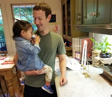 Mark Zuckerberg Birthday Special: These Family Pictures of Facebook CEO ...