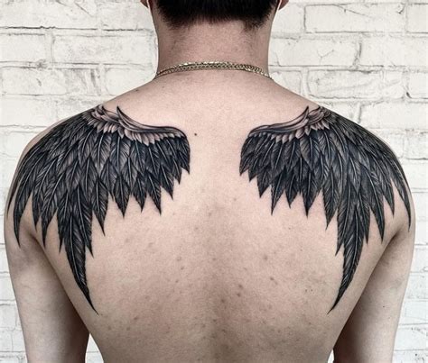 Aggregate more than 77 angel wings back tattoo latest - in.coedo.com.vn