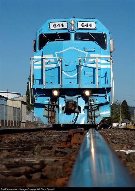 RailPictures.Net Photo: DLMX 644 Portland & Western Railroad EMD SDP40F at Newberg, Oregon by ...