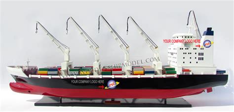 MODEL GENERAL CONTAINER SHIP WITH CRANES